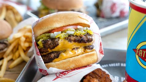 fatburger menu alexandria la.